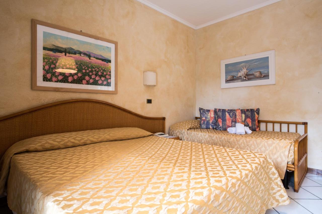 Hotel Kyrton Форте-дей-Мармі Екстер'єр фото